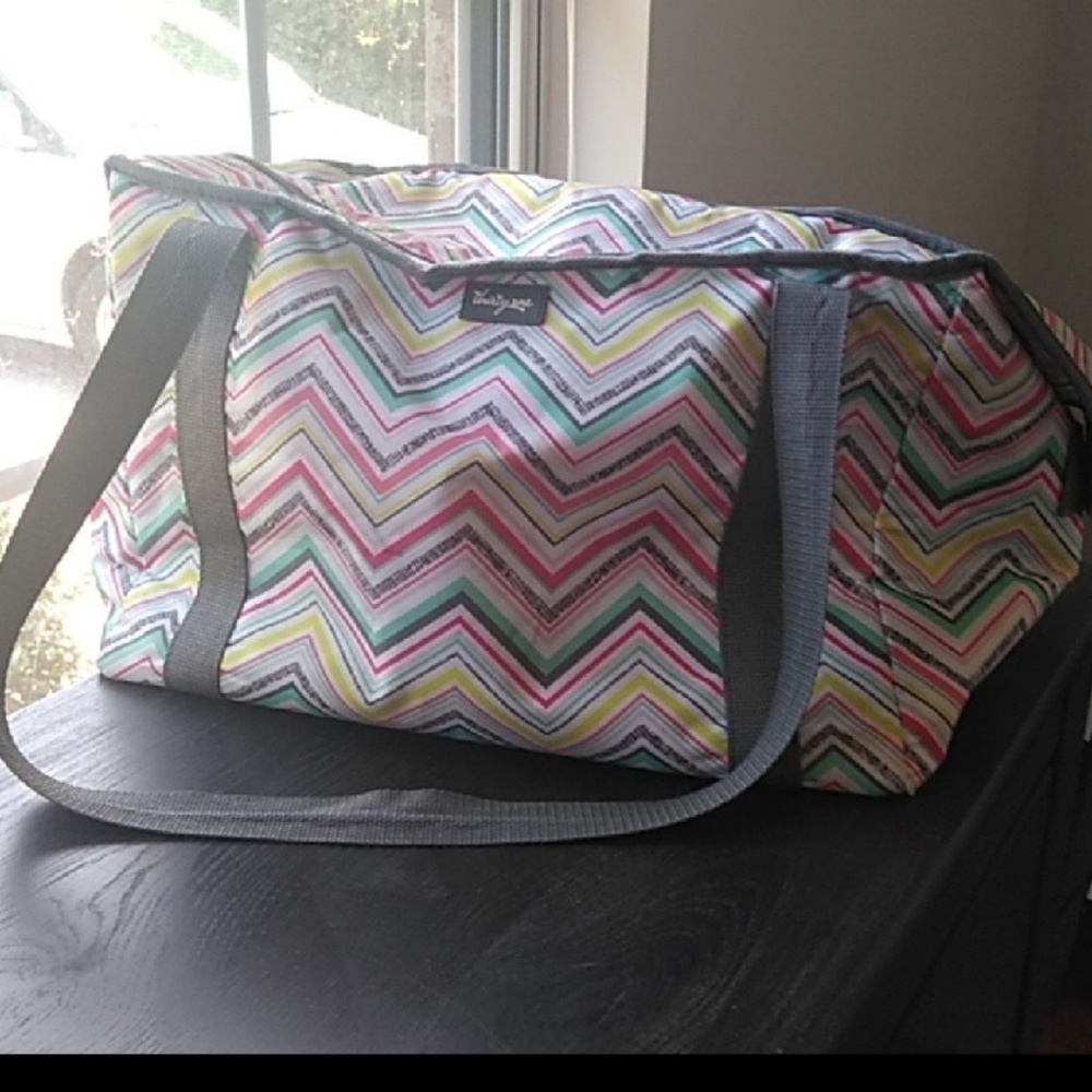 Large Thirty One Cooler EUC! Make Offer!